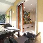 Parrots & Palms Apartman Bordighera