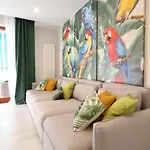 Parrots & Palms Apartman Bordighera