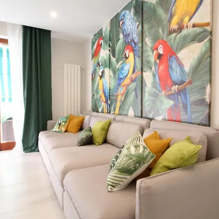 Parrots & Palms Apartmán Bordighera